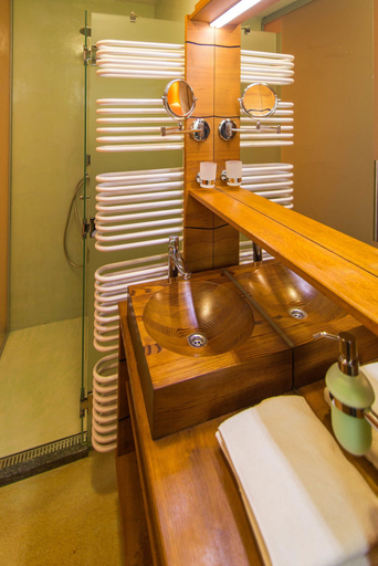 Bathroom 4, Apartments Mrakič, Bovec