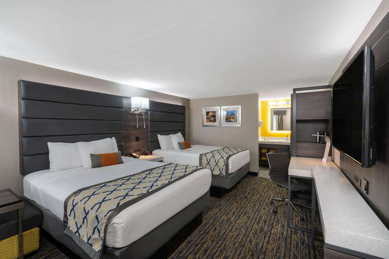 Bedroom 4, Baymont by Wyndham Murfreesboro, Rutherford