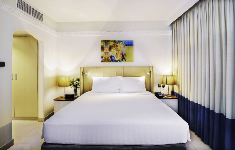 Bedroom 3, Radisson Blu Hotel & Resort, Al Ain, Al Ain