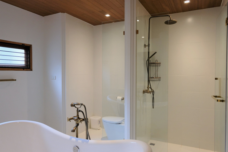 Bathroom 4, Vali Villa Bangkok, Phra Nakhon