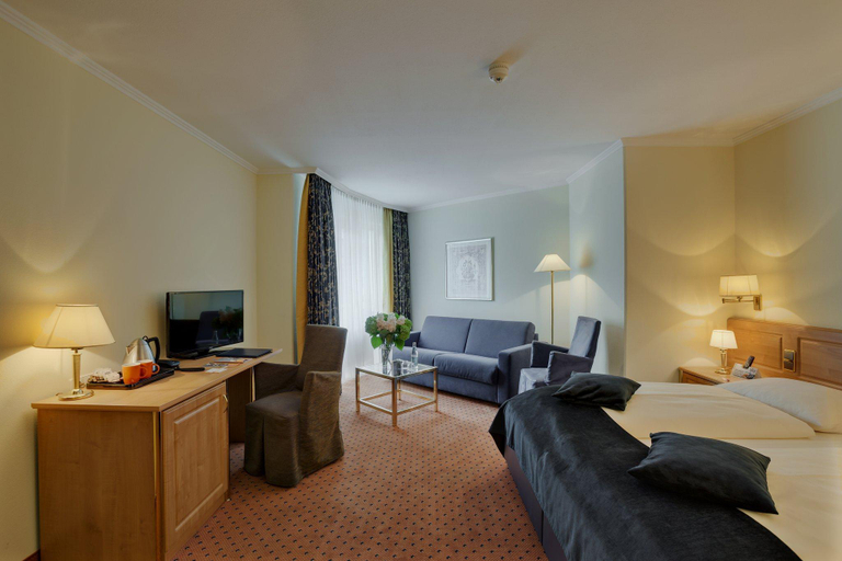 Bedroom, CONRAD-HOTEL de Ville MÜNCHEN, München