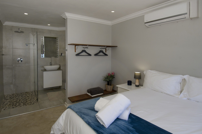 Bedroom 2, 404 Cozumel Umdloti Beachfront Magic, eThekwini