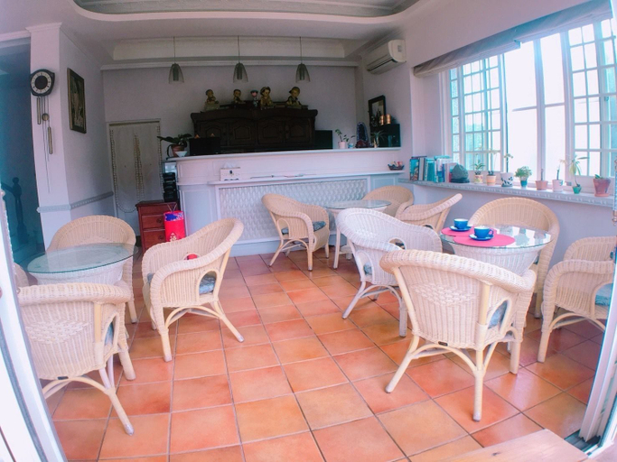 Food & Drinks 5, Riverside B&B, Yilan