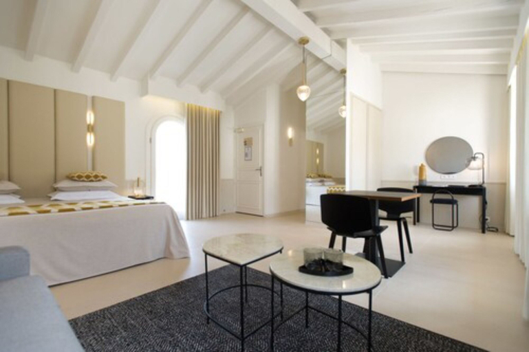 Bedroom 4, Hotel Genovese, Corse-du-Sud