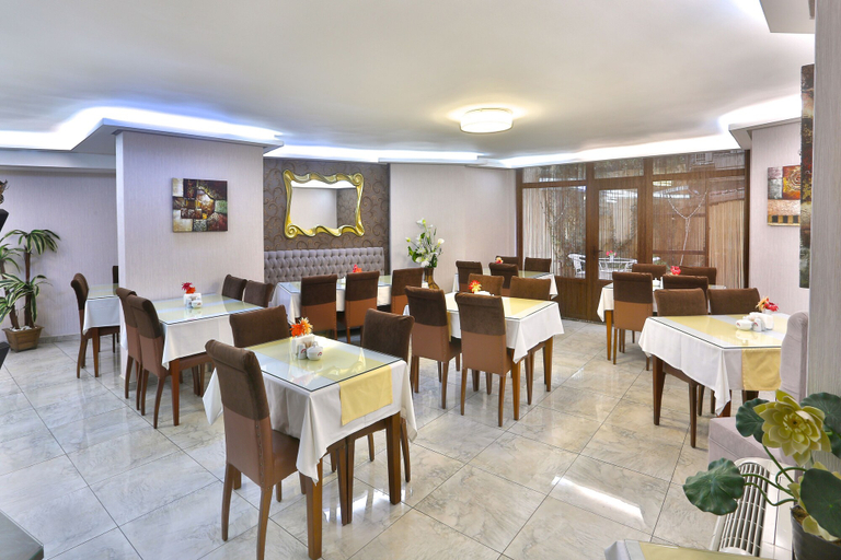 Food & Drinks 5, Budo, Fatih