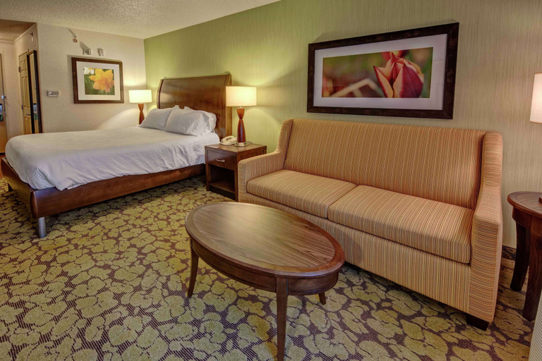 Bedroom 3, Hilton Garden Inn Minneapolis/Eden Prairie, Hennepin