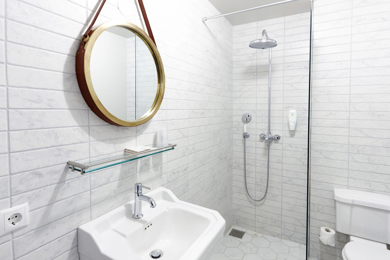 Bathroom 4, Fosshotel Barón, Reykjavík