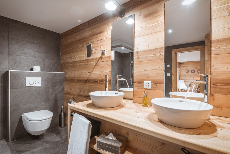Bathroom 3, Lifestyle Rooms & Suites by Beau-Séjour, Monthey