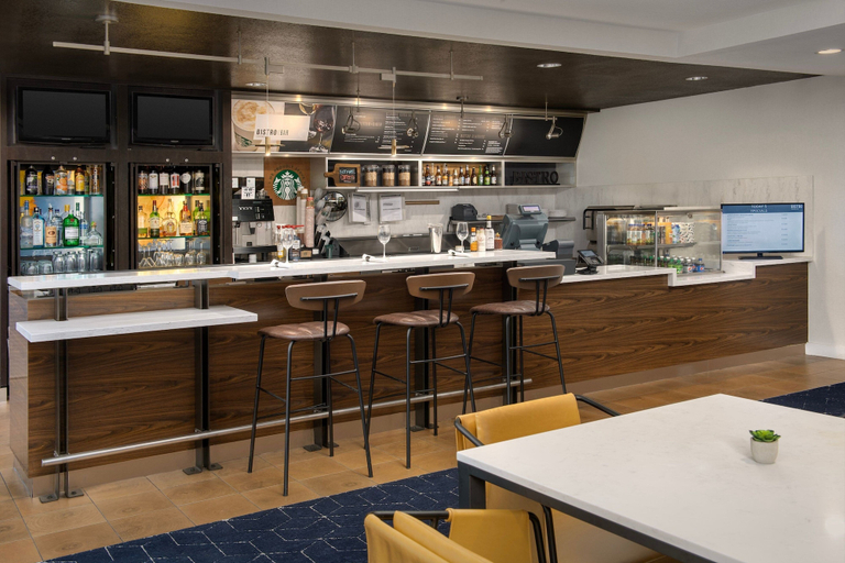 Food & Drinks 5, Courtyard by Marriott San Diego Carlsbad, San Diego