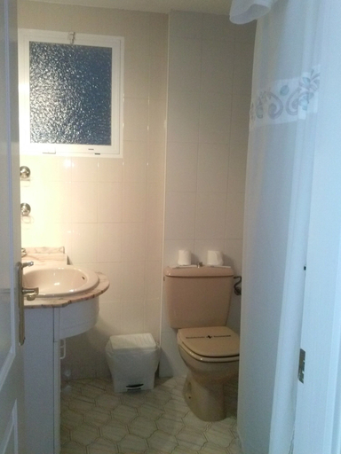 Bathroom 4, Playa Real, Málaga