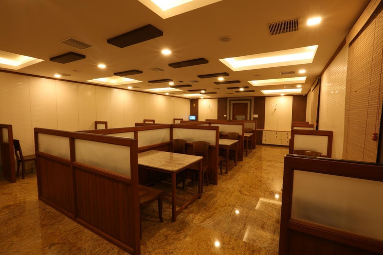 Food & Drinks 5, Mayapuri Amira, Thanjavur