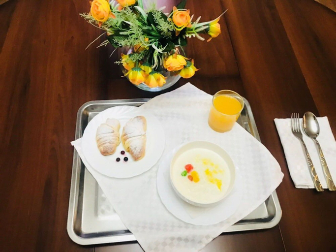 Food & Drinks 5, Sultan Beibarys Hotel, Astana City