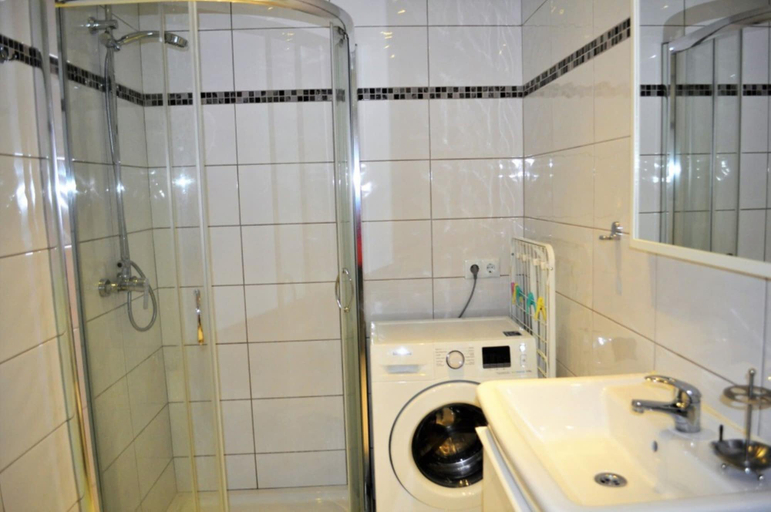Bathroom 3, 107328 - Apartment in Fuengirola, Málaga