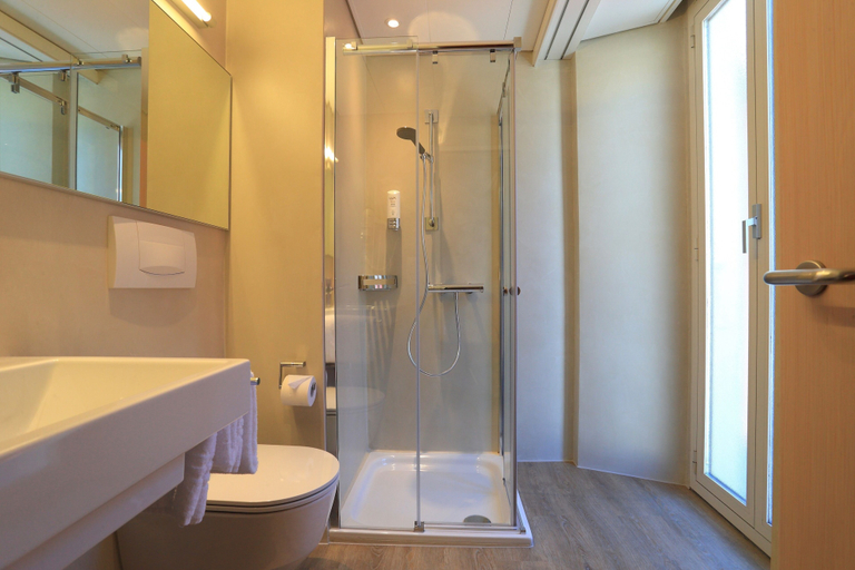 Bathroom 3, Hotel Elvezia Ascona, Locarno