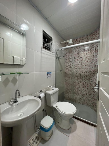 Bathroom 4, Recanto da Ana Alice, Angra dos Reis