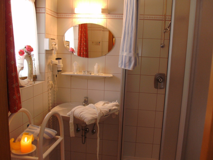 Bathroom 4, die Unterbergerin, Sankt Johann im Pongau