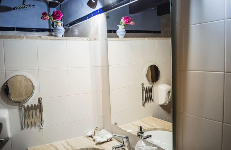 Bathroom 4, Agroturismo Es Gallicant, Baleares