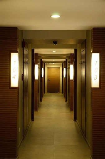 Others 5, Honey Lodge, Pattaya