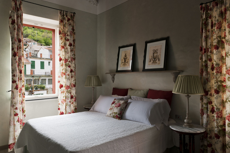 Bedroom 3, Relais Del Maro, Imperia