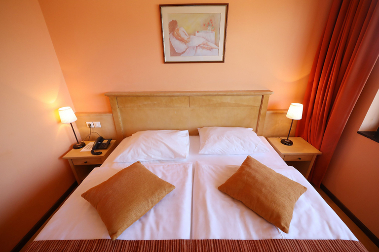 Bedroom 3, Hotel Donat All Inclusive, Zadar