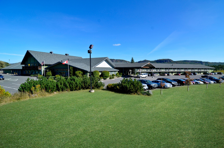 Exterior & Views 2, Best Western Plus Nor'wester Hotel & Conference Centre, Thunder Bay