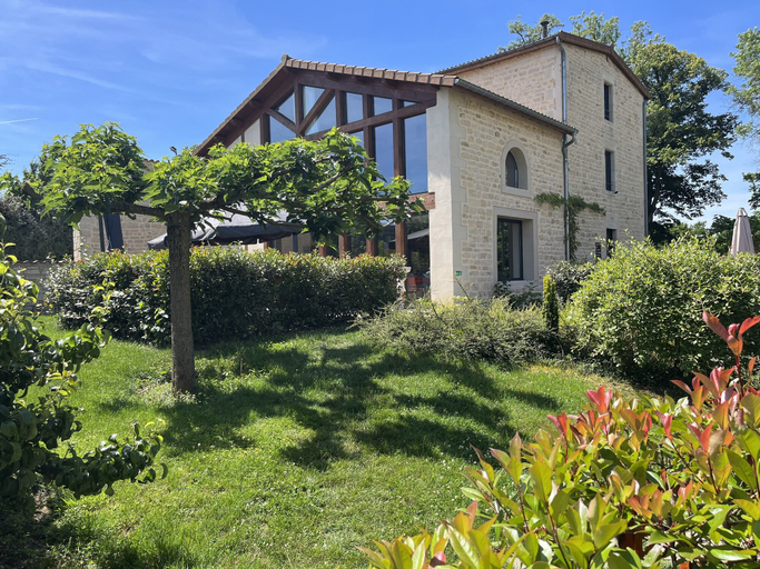 Exterior & Views 2, Hôtel de la Vinaigrerie, Haute-Marne