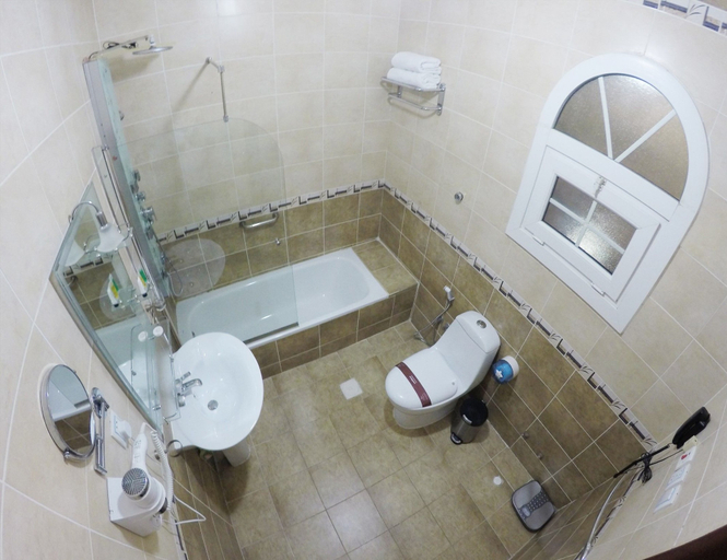 Bathroom 5, Meral Oasis Hotel Villas, Taif