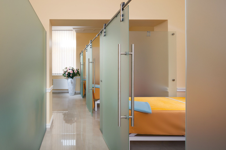 Bedroom 3, Hotel Excelsior, Cheb