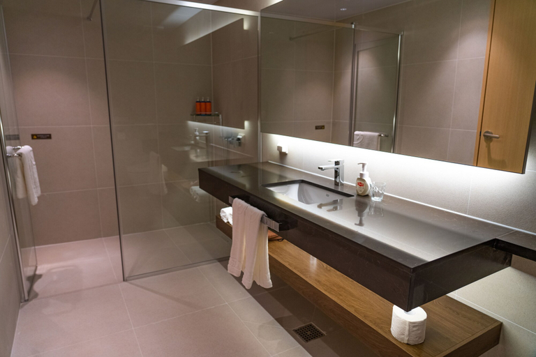 Bathroom 4, C-ONE Island Hotel & Resort Jaeundo , Sinan
