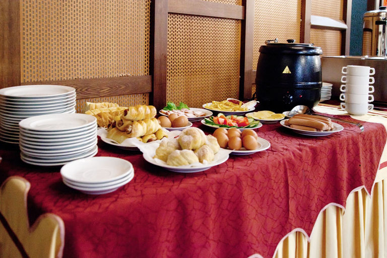 Food & Drinks 5, Utomlyonnye Solntsem, Sochi gorsovet
