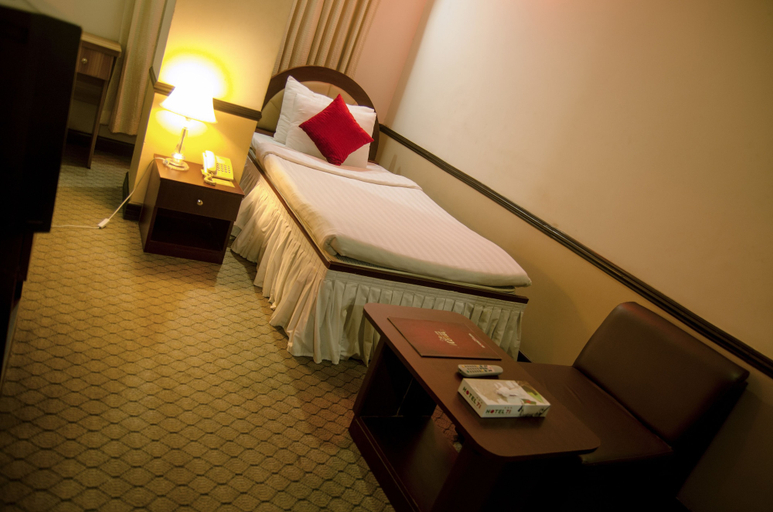 Bedroom 3, Hotel 71, Dhaka