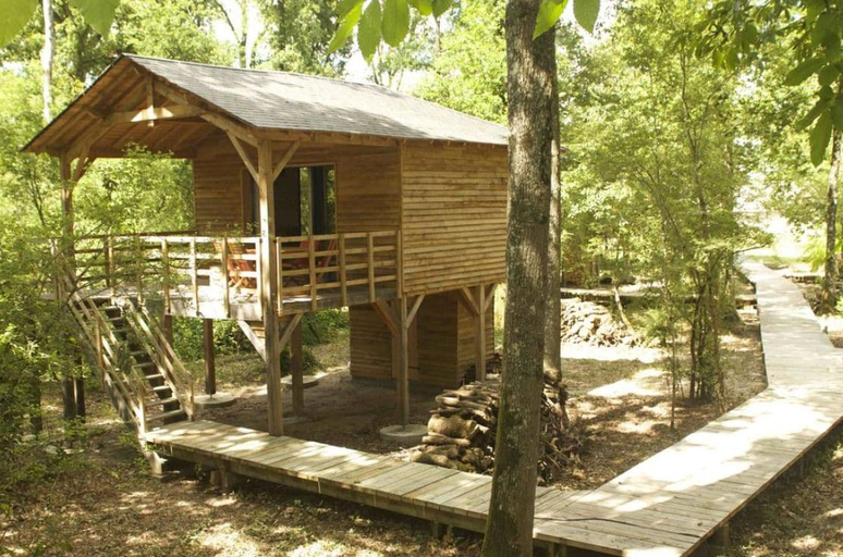 Others 4, Ecolodges de Loire & Spa, Maine-et-Loire