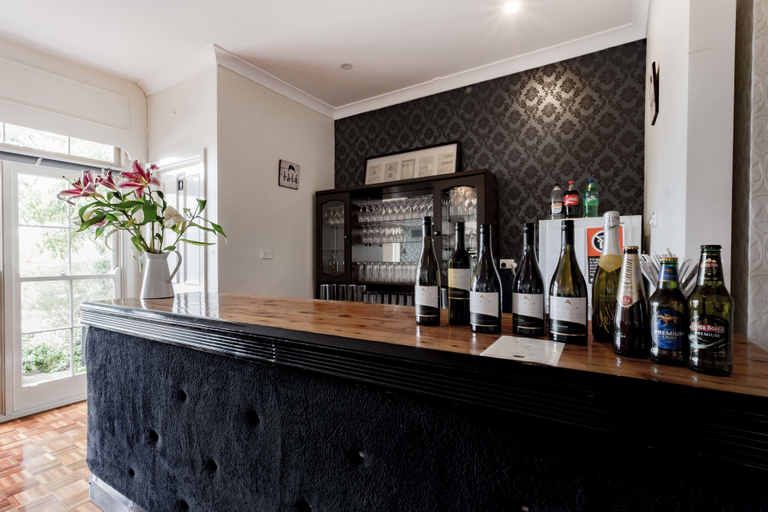Food & Drinks 5, Bundanoon Country Inn Motel, Wingecarribee