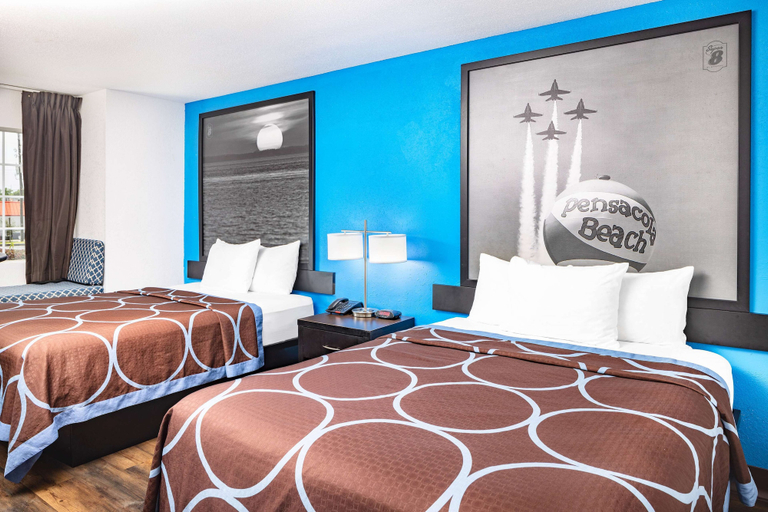 Bedroom 3, Super 8 by Wyndham Pensacola, Escambia