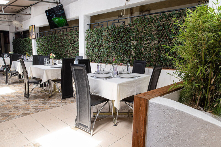 Food & Drinks 4, The Stand Leisure Nairobi West, Langata