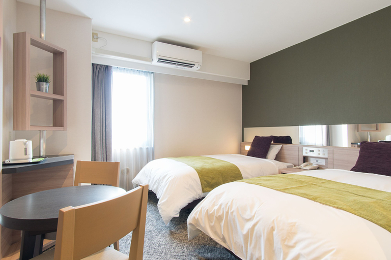 Bedroom 4, Fujinomiya Fujikyu Hotel, Fujinomiya