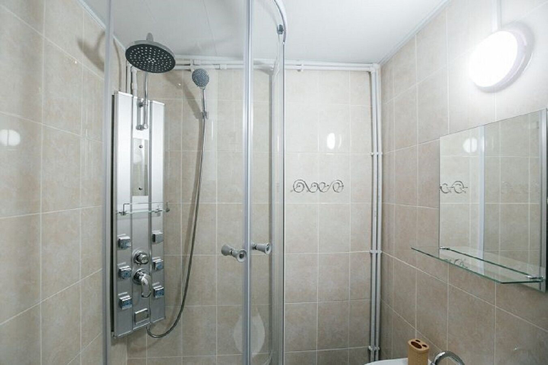 Bathroom 3, DomOtel Streshnevo, North-Western