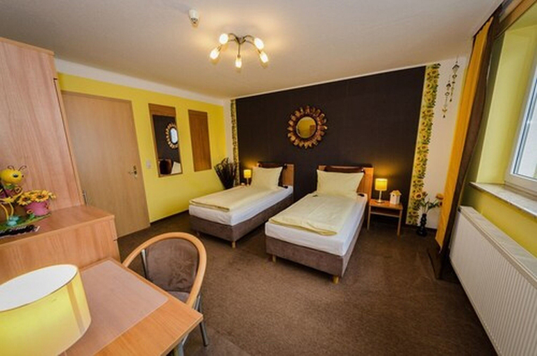 Bedroom 3, Hotel Rosenhof, Gifhorn