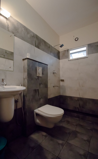 Bathroom 4, Spring Field Billets, Ernakulam