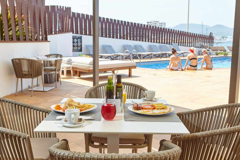 Food & Drinks 5, Sol Bahia Ibiza Suites, Baleares