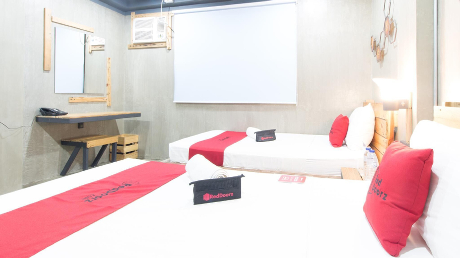Bedroom 24