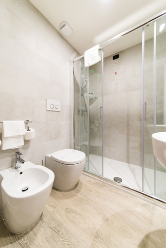 Bedroom 4, Airport Hotel, Bergamo