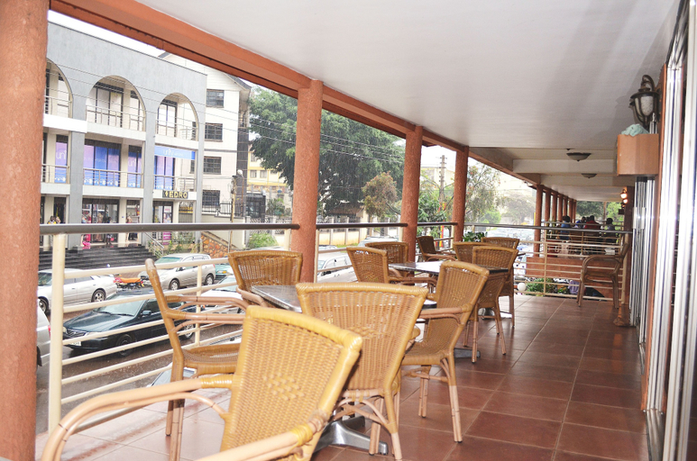 Food & Drinks 5, Hotel Triangle, Kampala