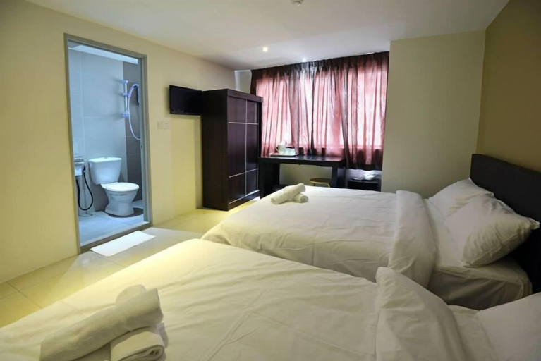 Bedroom 2, Swiss Cottage Hotel, Kuala Lumpur