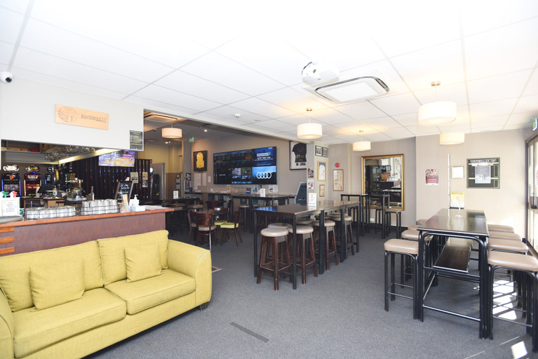 Food & Drinks 5, Kelvin Hotel, Invercargill