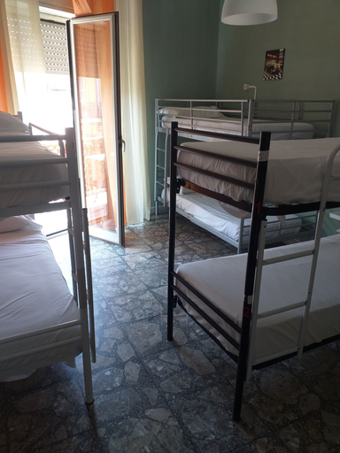 Bedroom 2, Hostel alexander, Napoli