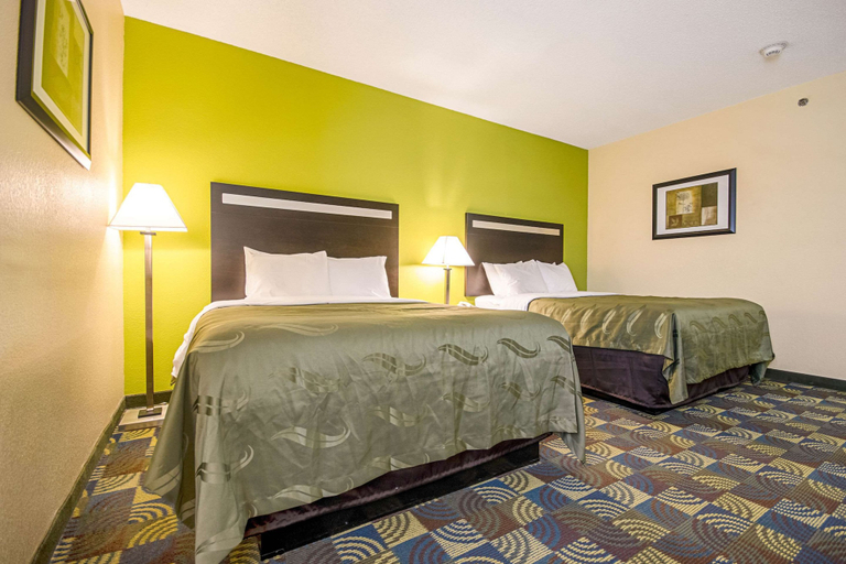 Bedroom 3, Quality Inn & Suites Glenmont - Albany South, Albany