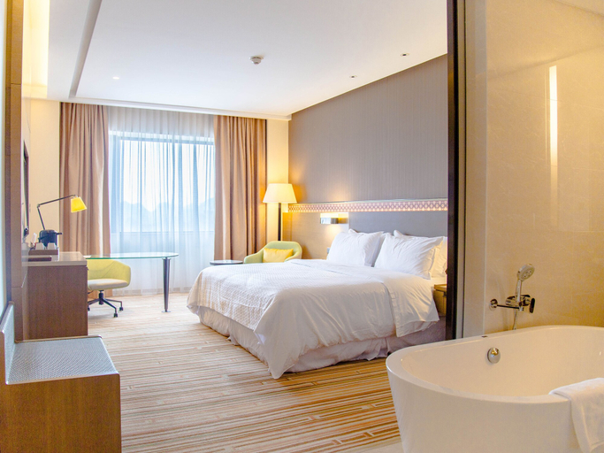 Bedroom 4, Four Points By Sheraton Guilin, Lingui, Guilin