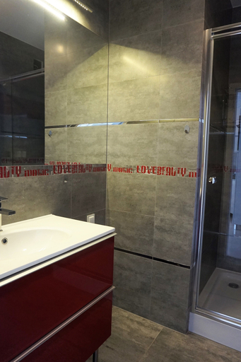 Bathroom 3, JTB Nautica Aparthotel, Szczecin