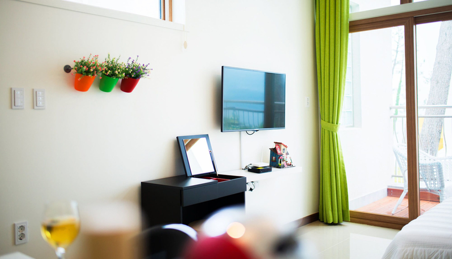 Others 5, Sea & Pine Pension, Namhae